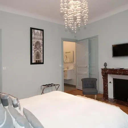 La Demeure Des Sacres - Cathedrale